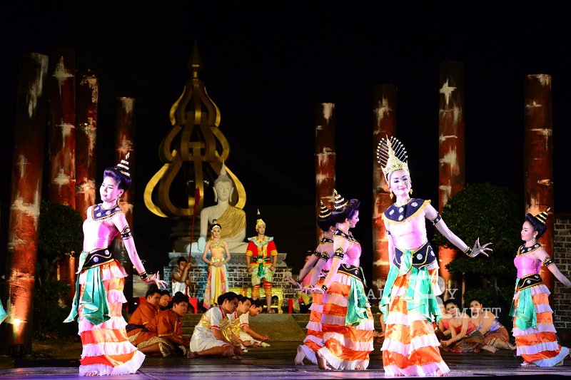 20151125-Loy Kratong_66.JPG